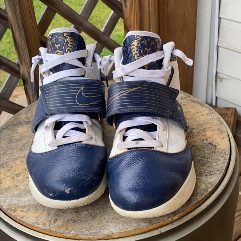 2010 Nike Lebron Zoom Soldier IV